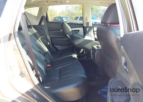 2015 Nissan Murano Platinum z USA, uszkodzony, nr VIN 5N1AZ2MH5FN213443